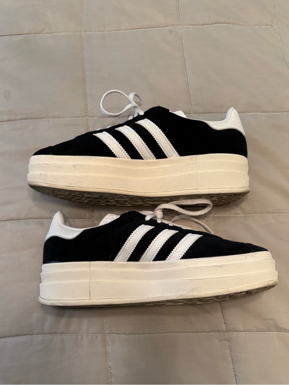 adidas Gazelle Platform Black White Suede Athletic Shoes - Picture 3 of 4